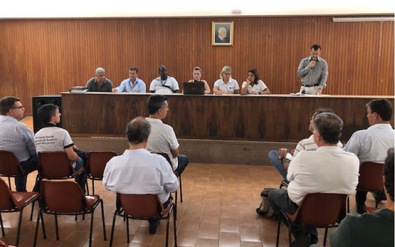 Representantes da Copasa explicam situação das obras em Cataguases