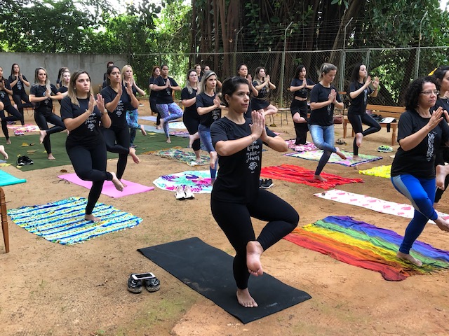 Grife de roupa esportiva promove evento de reflexão sobre o papel da mulher