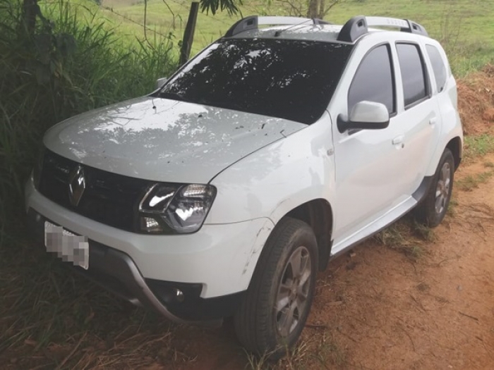 Carro usado em homicídio em Muriaé é localizado pela PM