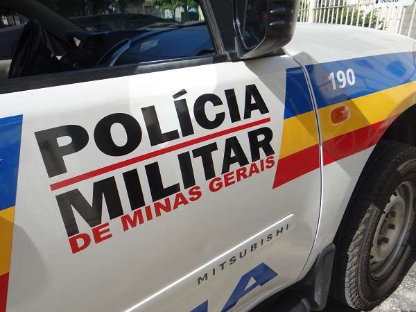 PM prende cinco pessoas durante operação de combate ao tráfico de drogas