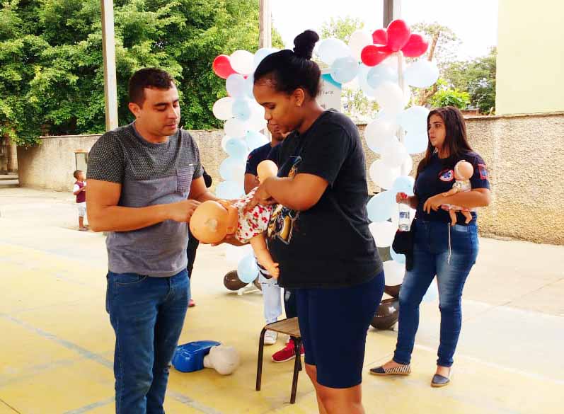 Projeto social ensina primeiros socorros em acidentes domésticos