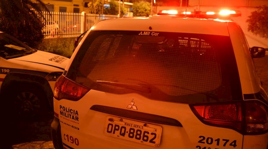 Frentista de posto de combustíveis é assaltado na madrugada em Leopoldina