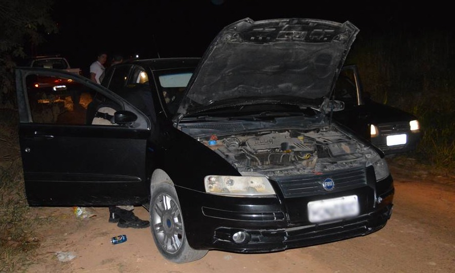 PM de Leopoldina prende suspeitos e recupera carro furtado em Tocantins
