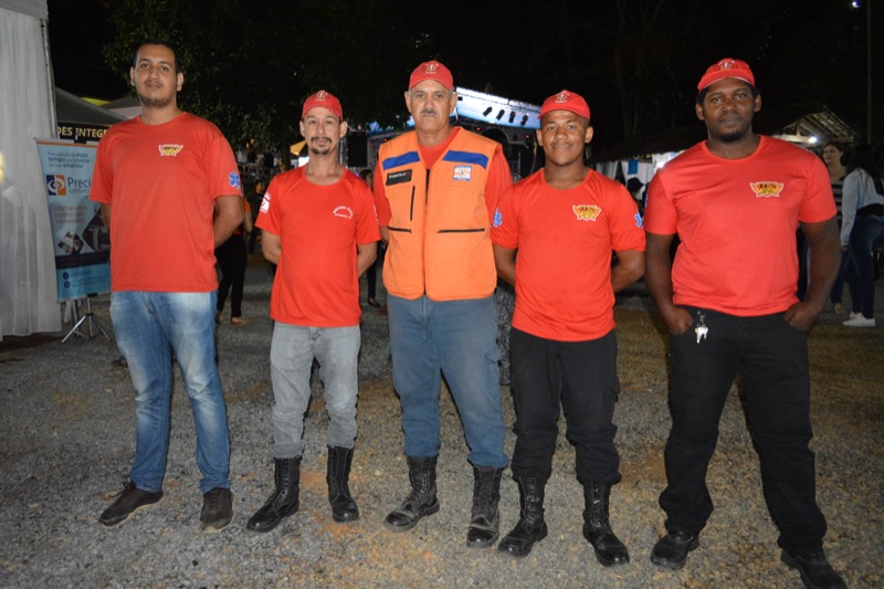 Homem morre ao ficar preso no basculante de sua casa em Vista Alegre