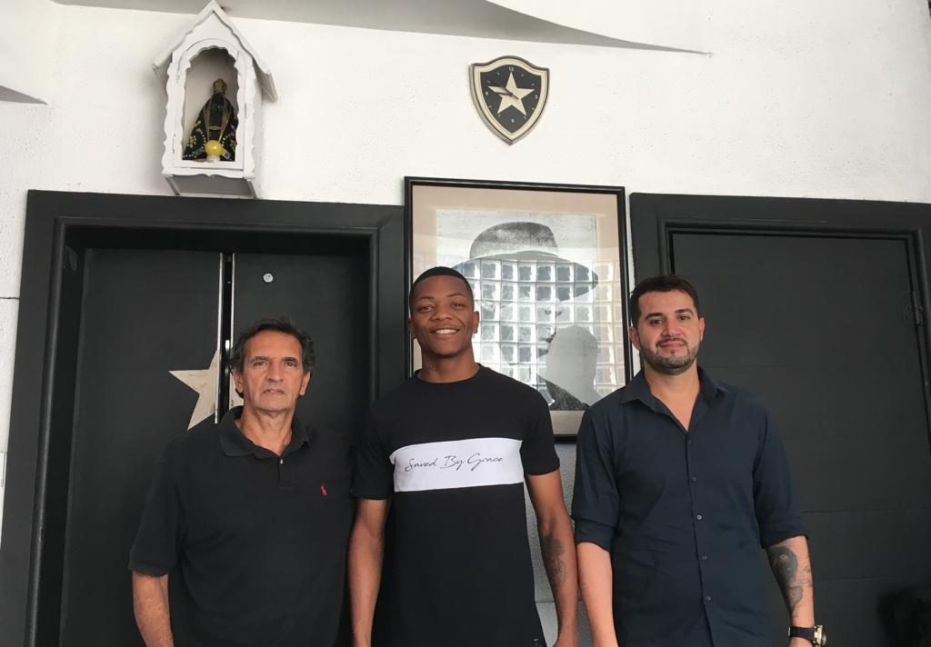 Atleta cataguasense é o novo reforço do Botafogo, do Rio de Janeiro