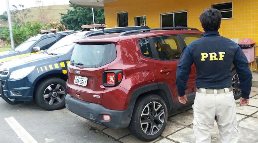 Jeep furtado de locadora no Rio de Janeiro é recuperado pela PRF-Leopoldina