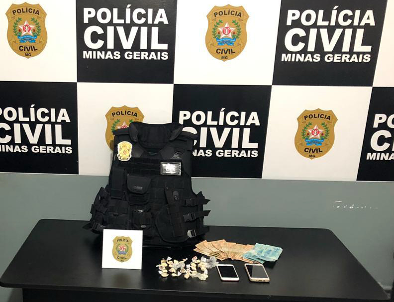 Mulher é presa pela Polícia Civil com droga escondida na vagina