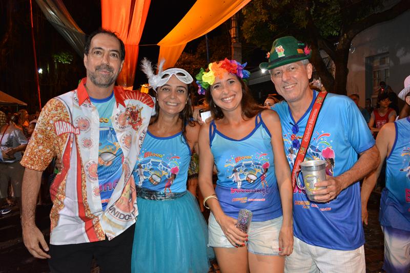 Bloco Bacanaço promete animar a noite do sábado de carnaval