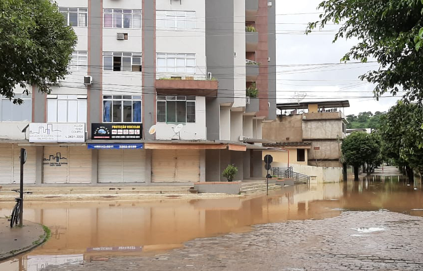 401 pessoas estão desalojadas e 47 desabrigados em Cataguases e Astolfo Dutra