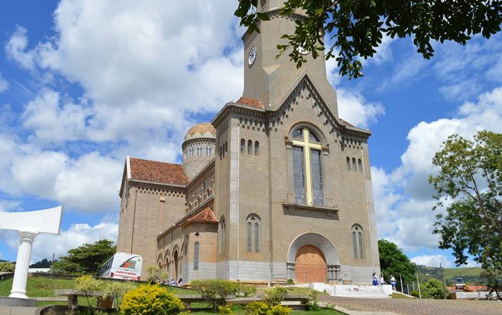 Diocese de Leopoldina publica decreto sobre celebrações da Semana Santa