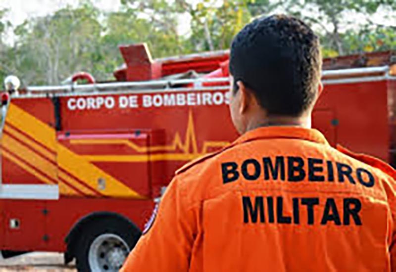 Prefeitura de Astolfo Dutra e Corpo de Bombeiros assinam convênio