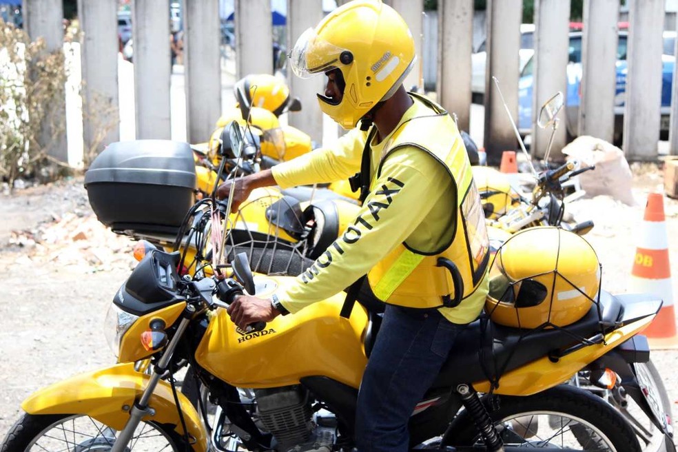 Além Paraíba elabora nova lei para os mototaxistas