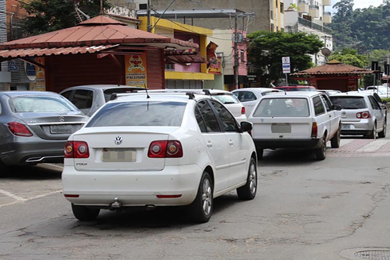 Em Minas Gerais IPVA vencido pode ser parcelado