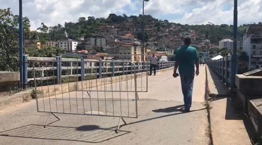 Além Paraíba adota medidas mais restritivas para conter avanço da Covid-19