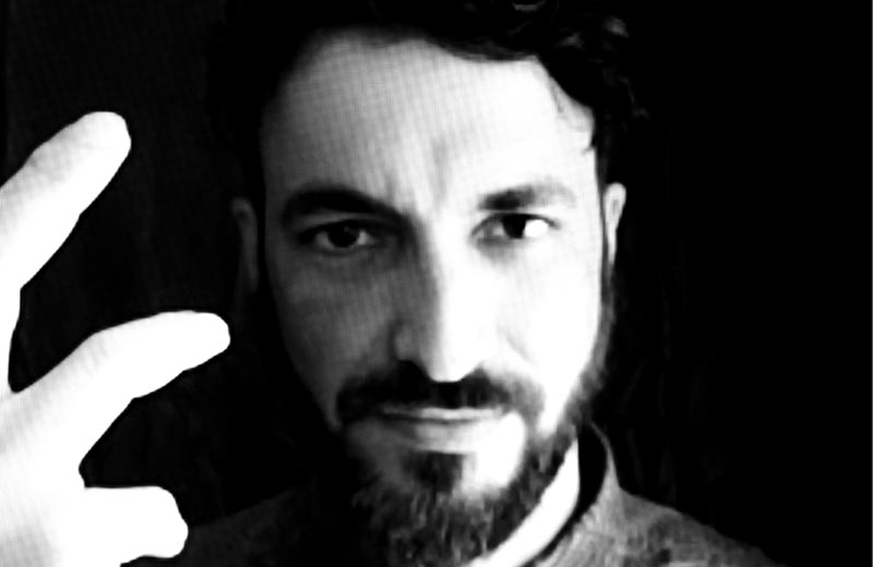 Renato Barushi, de Cataguases, lança o EP “Eu Amo Um Cara”
