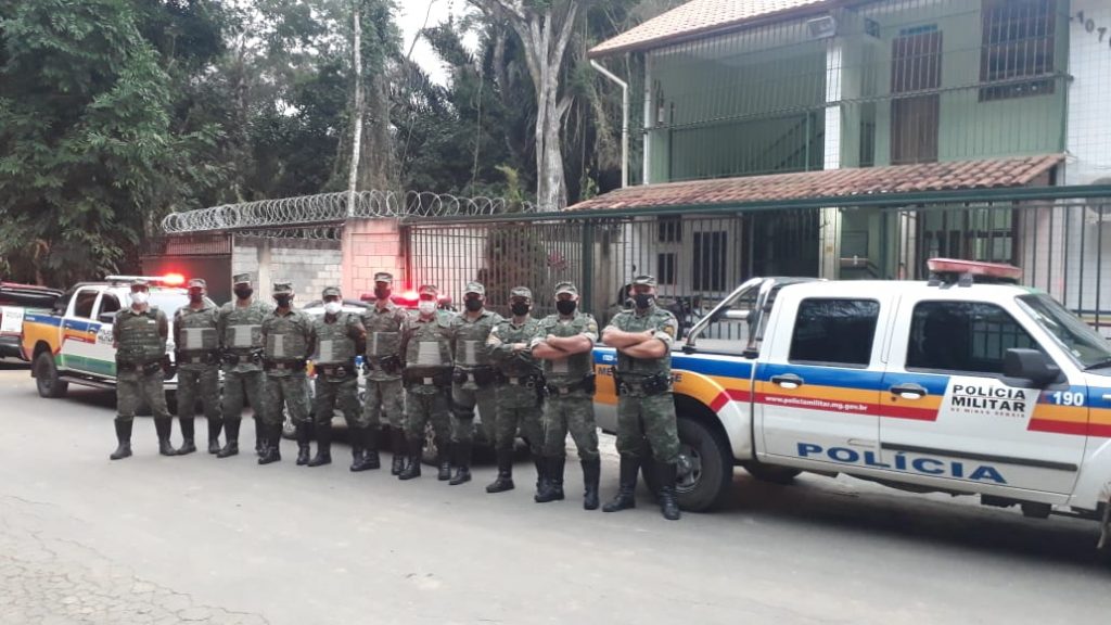 Polícia do Meio Ambiente apreende dez armas e prende seis pessoas