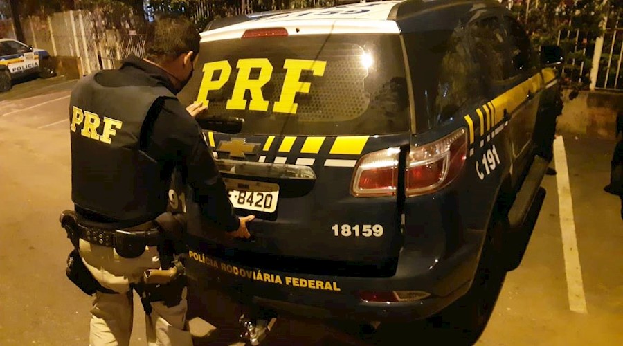 Motorista é preso em flagrante na BR-116 por dirigir embriagado