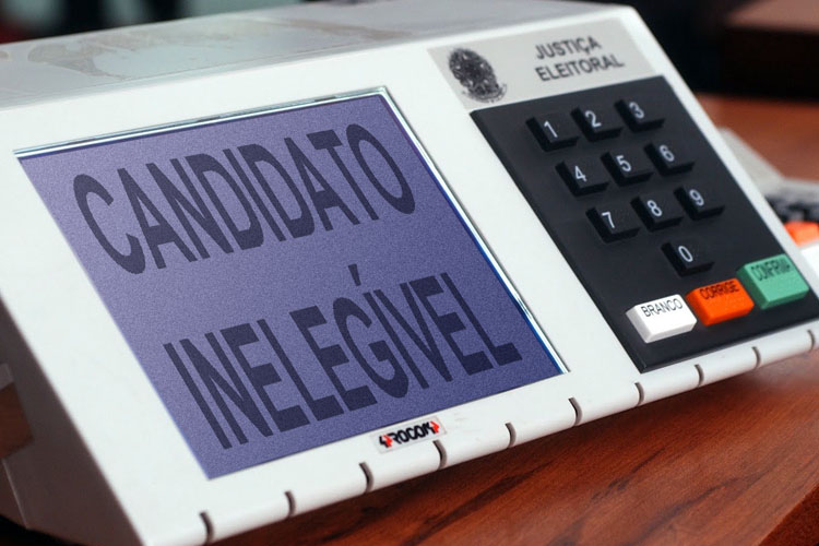 Cidadão pode comunicar sobre crime cometido por candidato