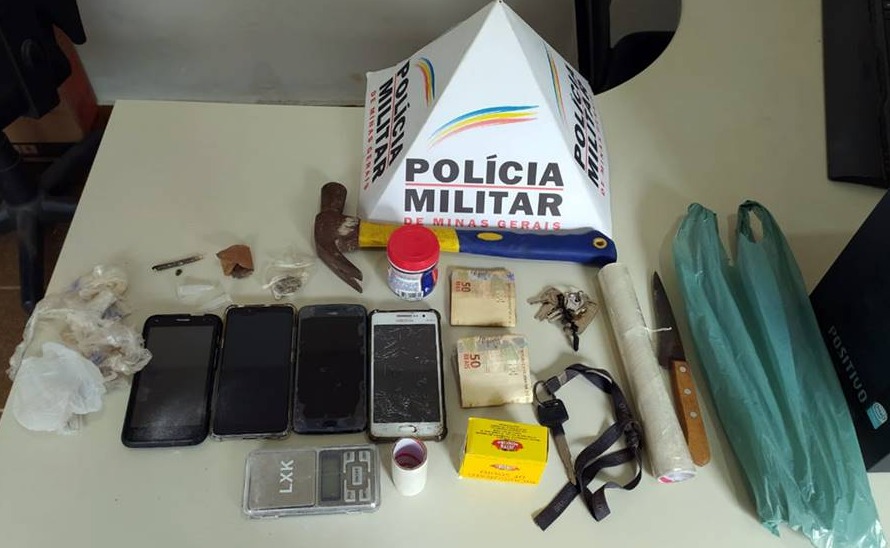 Operação da PM prende suspeitos e apreende arma e drogas em Recreio e Providência