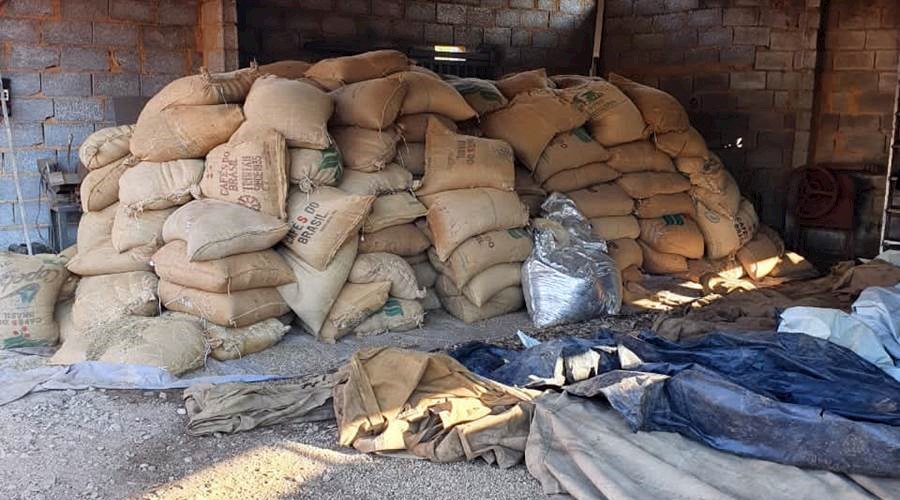 Polícia Civil recupera carga de café avaliada em R$ 130 mil em Ubá