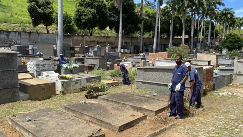 Cemitério passa por limpeza, vai ganhar sala de necropsia e será informatizado