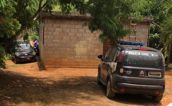 Casal é encontrado morto, com marcas de tiros, na zona rural de Astolfo Dutra