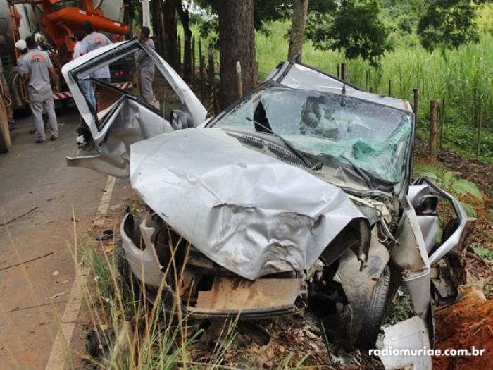 Casal fica gravemente ferido em acidente na estrada Miraí-Muriaé