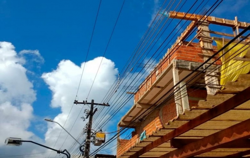 Energisa busca reduzir mais de 300 situações de risco na construção civil