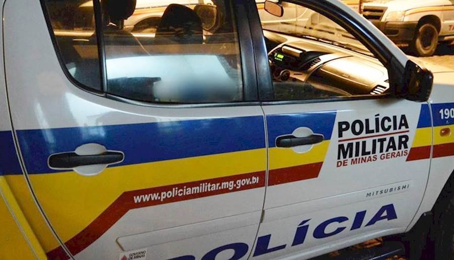 Bandidos roubam R$ 85 mil na porta de um banco em Muriaé