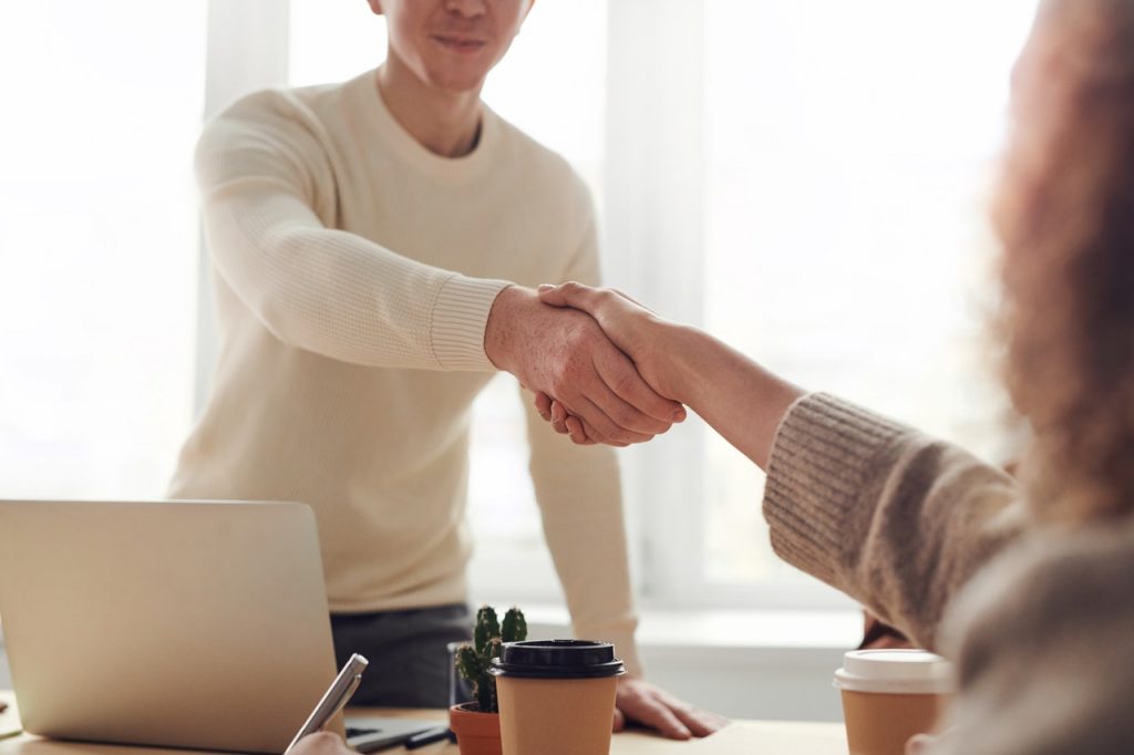 Sebrae na sua Empresa oferece atendimento gratuito também a distância