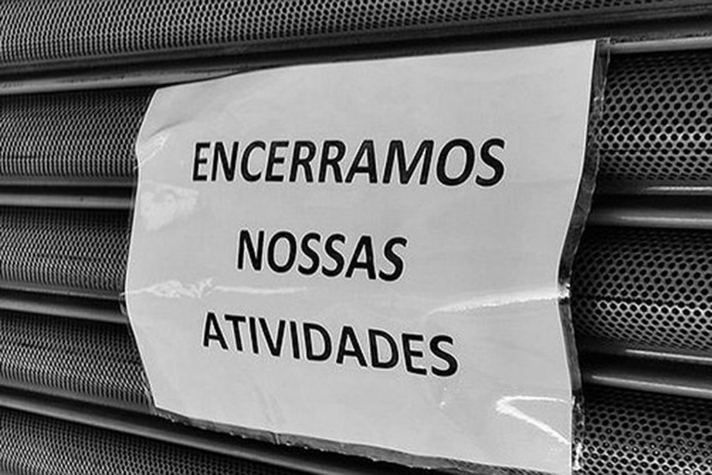 Abertura de pequenos negócios recua 24% em Minas Gerais