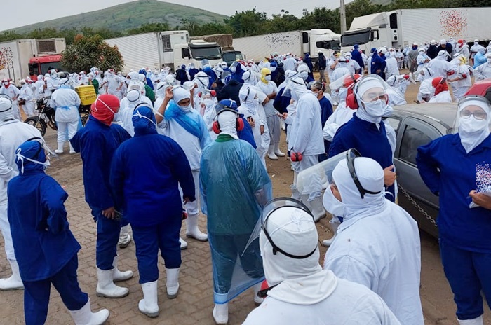 Fábrica em Visconde do Rio Branco é evacuada após vazamento de amônia