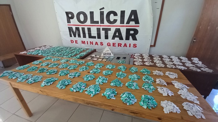 Dois são presos em São João Nepomuceno com mais de 6 mil papelotes de cocaína