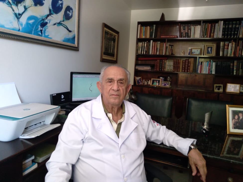 Médico cataguasense, Edison de Abreu Lopes, está fazendo consultas on-line