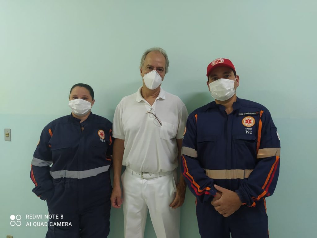 Equipe do SAMU e médico salvam a vida de idosa em Cataguases