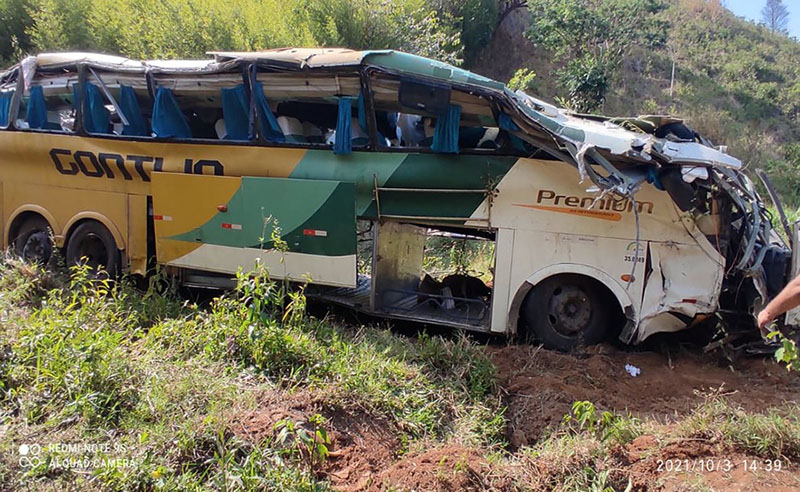 Polícia Civil investiga causas do acidente de ônibus na Serra da Vileta