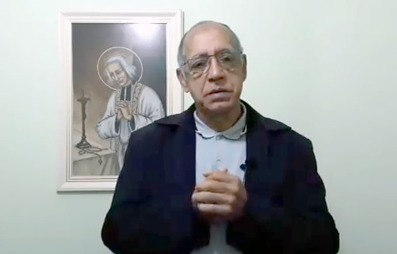 Padre é afastado por tempo indeterminado de paróquia de Visconde do Rio Branco
