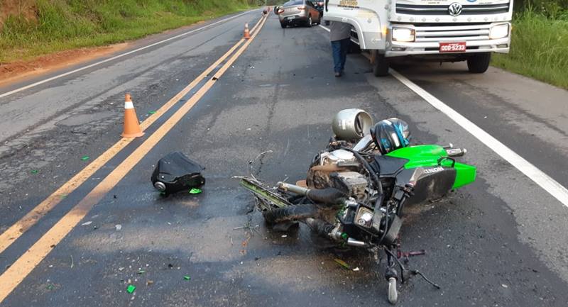 Motociclista morre em acidente entre Leopoldina e Além Paraíba