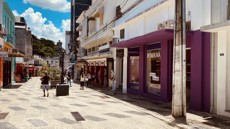 Sindicatos fecham acordo e segunda-feira de Carnaval comércio não abre