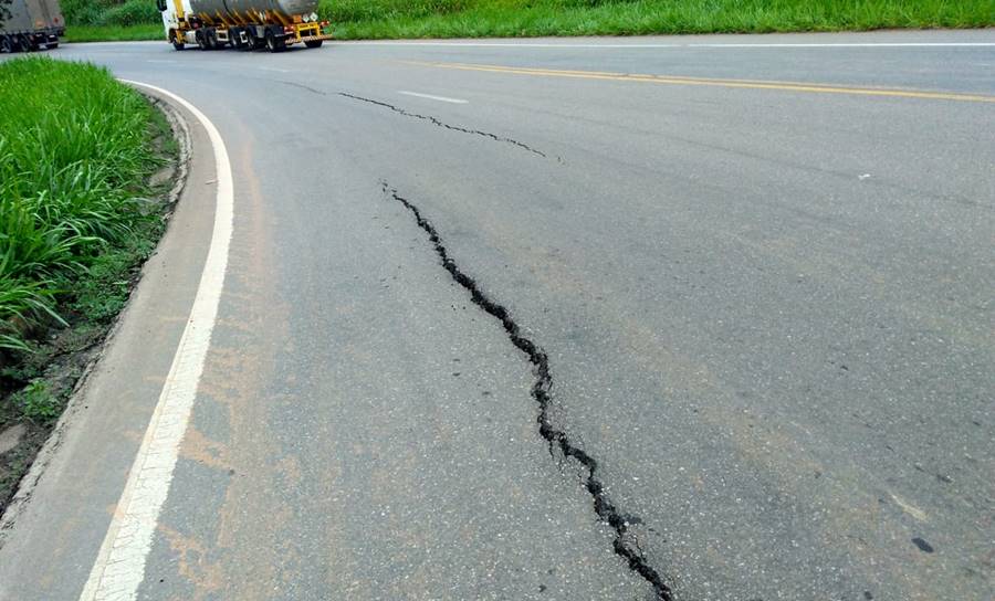 Estradas da região necessitam urgentemente de reparos