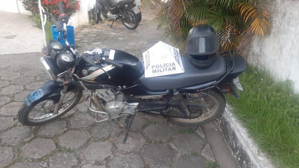 PM prende jovem em Leopoldina e recupera motocicleta furtada em Cataguases