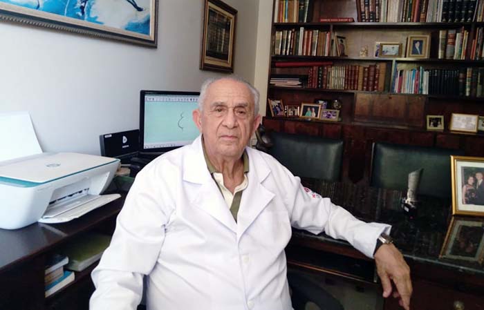 Médico Edison de Abreu Lopes