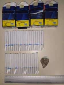 Cigarros adulterados com maconha