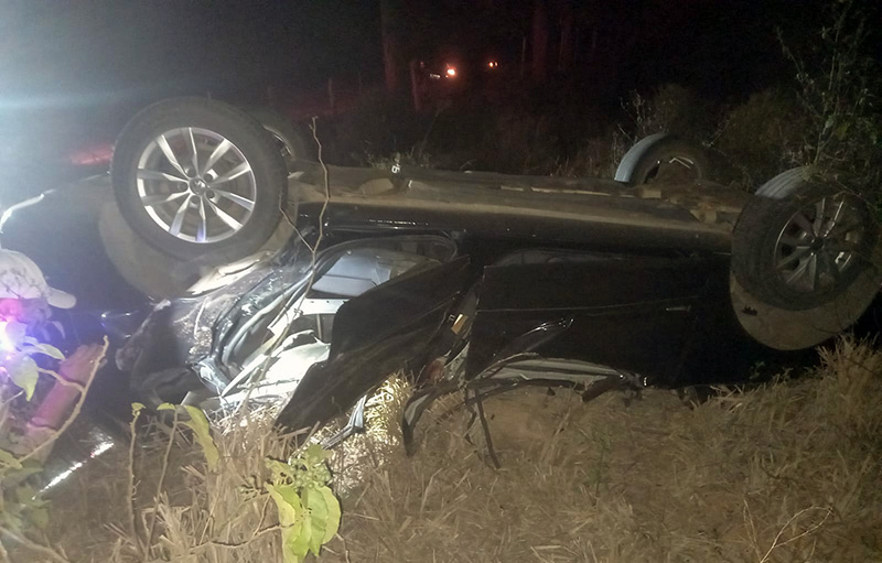 Jovem morre após capotar carro na estrada próximo a Astolfo Dutra