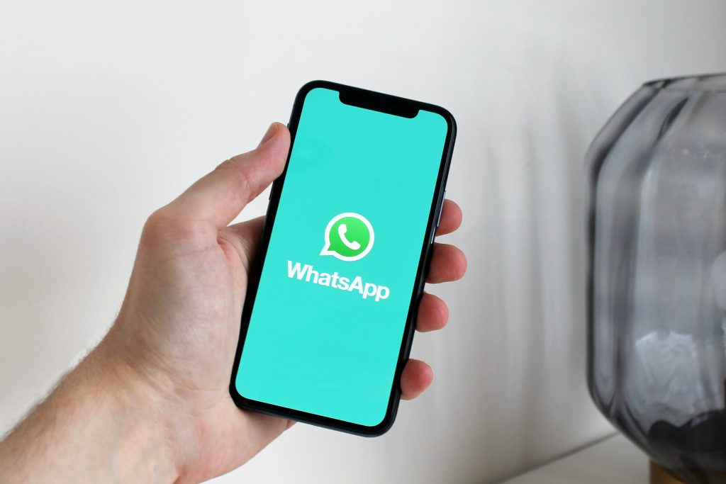 WhatsApp vai permitir apagar mensagem para todos em até dois dias após envio