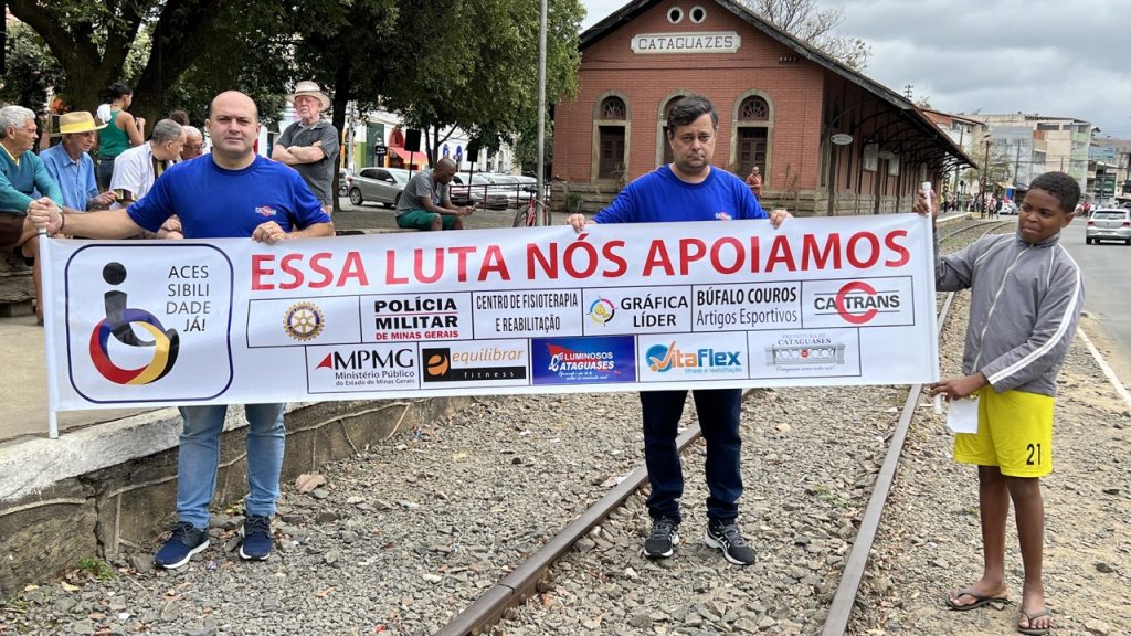 Catrans apresenta a catraca eletrônica dos ônibus urbanos