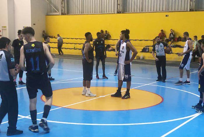 Assistência Basquetebol está nas