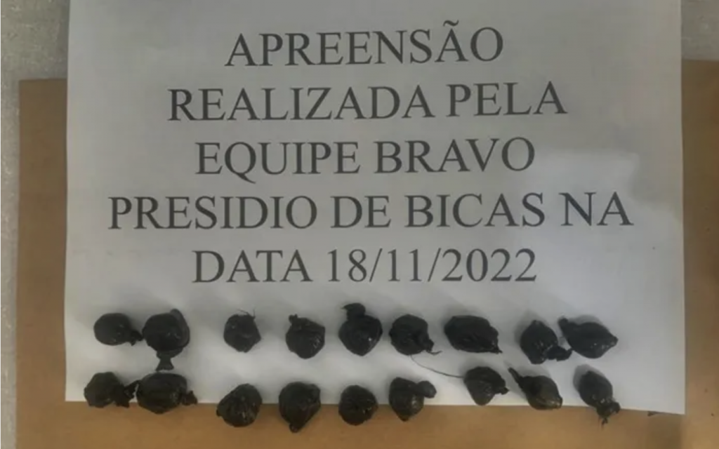 Homem é pego ao voltar ao presídio de Bicas com drogas no estômago