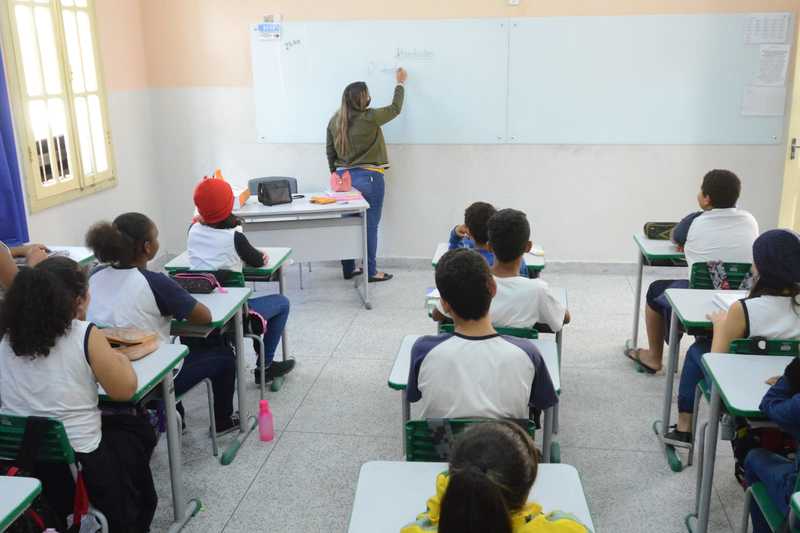 Cadastro escolar para estudar na rede pública vai até dia 30