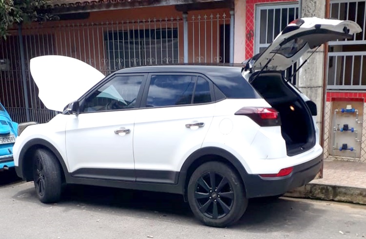 Mulher é presa pela PM com carro clonado em bairro de Muriaé